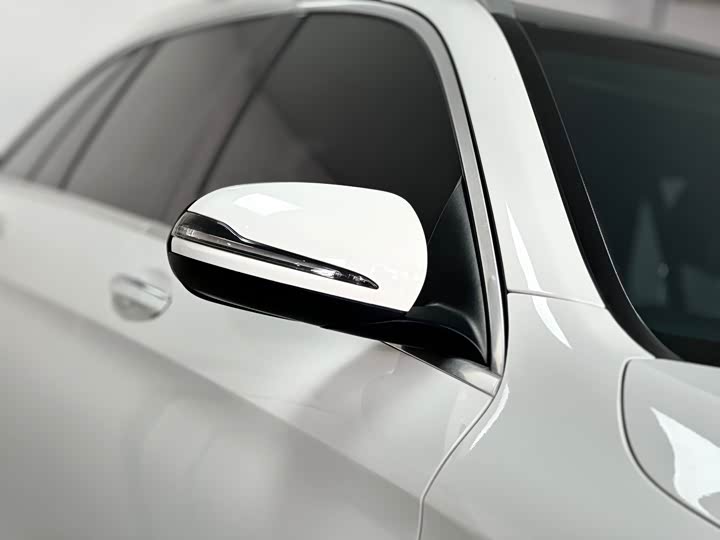 Фото 5 - Mercedes-Benz GLC-Class