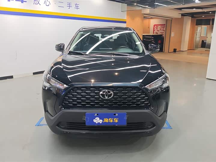 Фото 2 - Toyota Corolla Cross