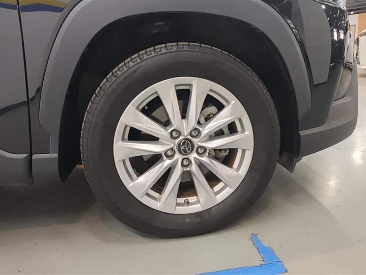 Фото 6 - Toyota Corolla Cross