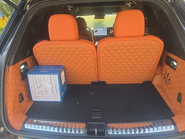 Фото 4 - LiXiang L8