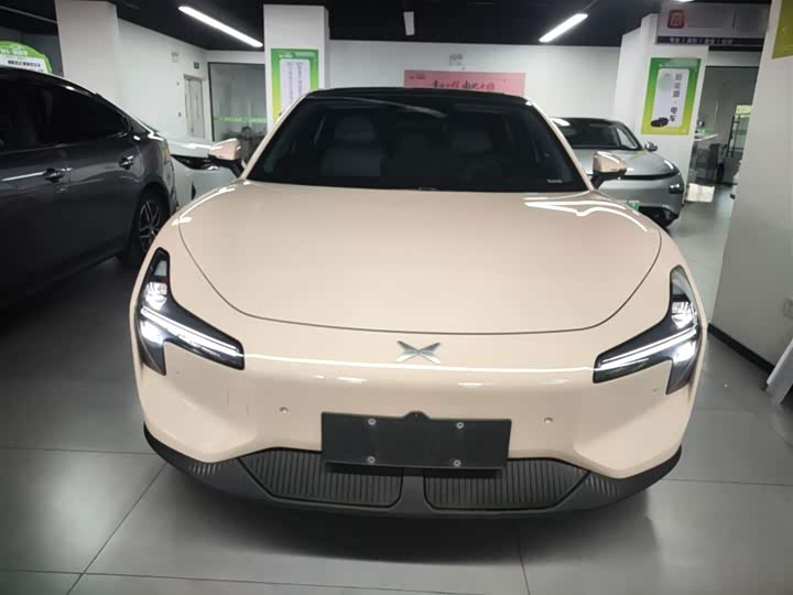 Фото 3 - XPeng Mona M03