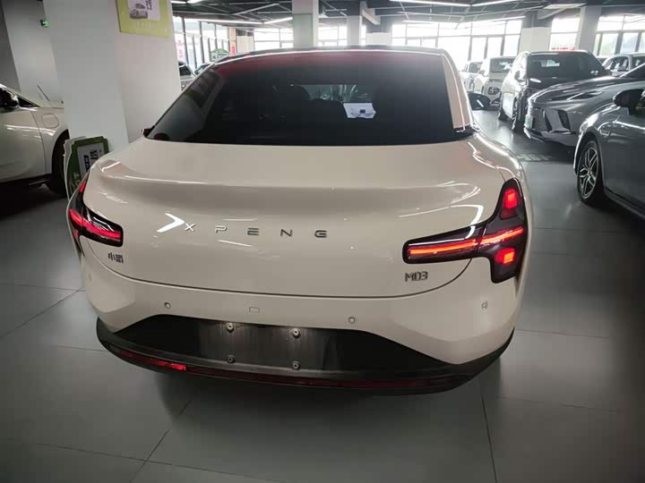 Фото 6 - XPeng Mona M03