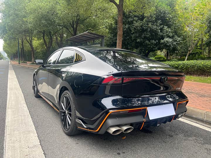 Фото 5 - Changan UNI-V