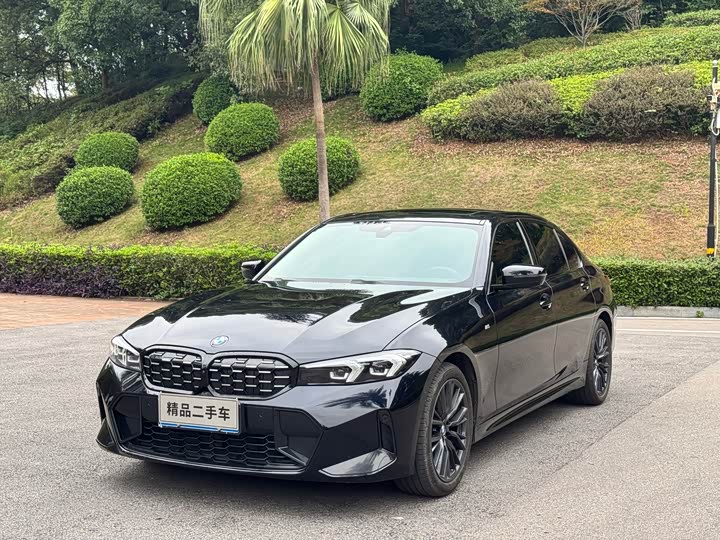 Фото 1 - BMW 3 Series