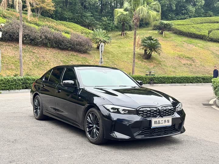 Фото 3 - BMW 3 Series