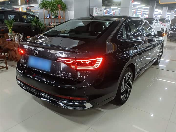 Фото 7 - Volkswagen Sagitar L