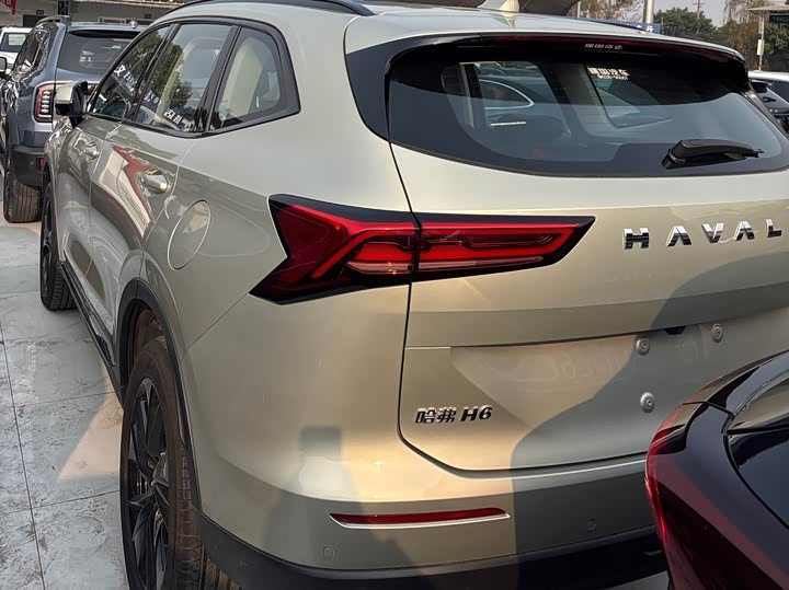 Фото 4 - Haval H6