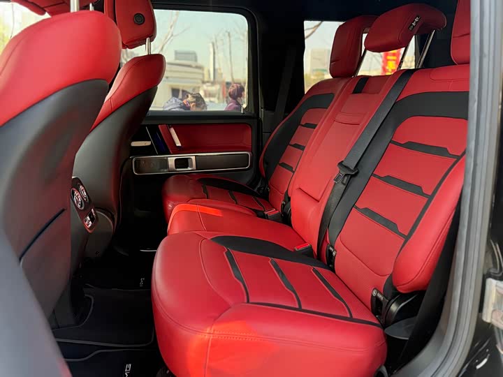 Фото 5 - Mercedes-Benz G-Class AMG