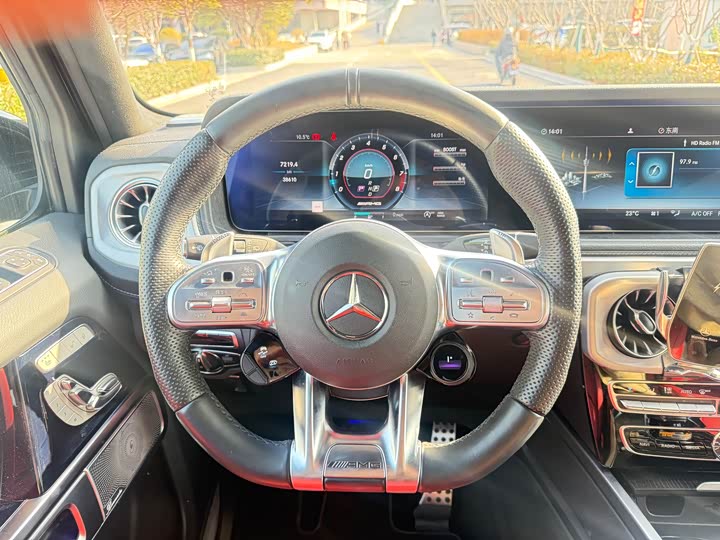 Фото 7 - Mercedes-Benz G-Class AMG