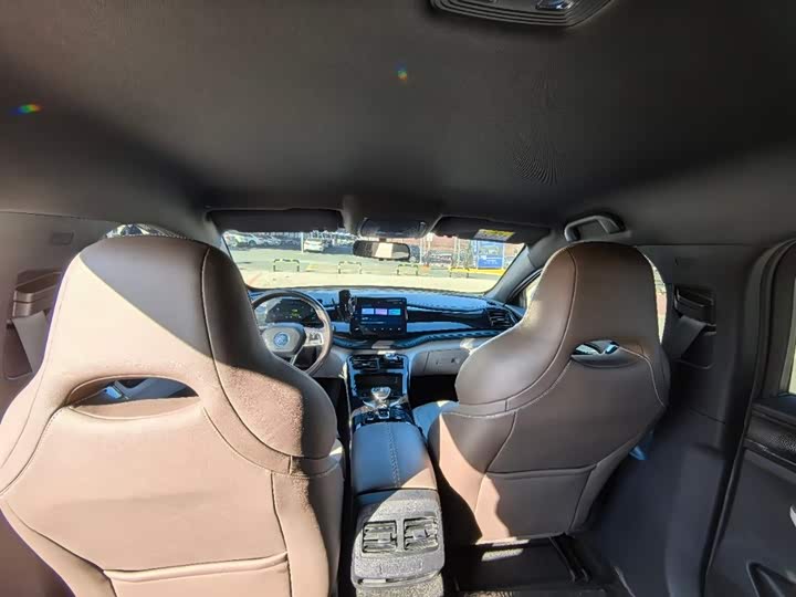 Фото 6 - BYD Qin Plus