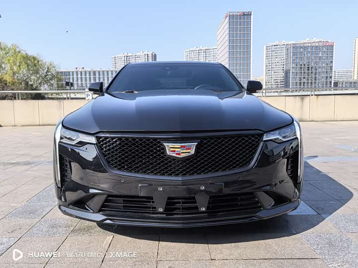 Фото 2 - Cadillac CT4