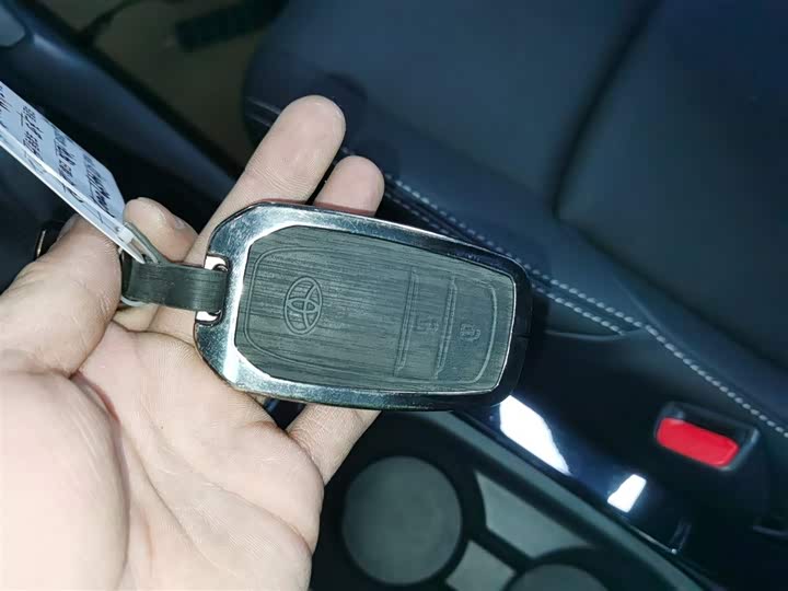 Фото 9 - Toyota Frontlander