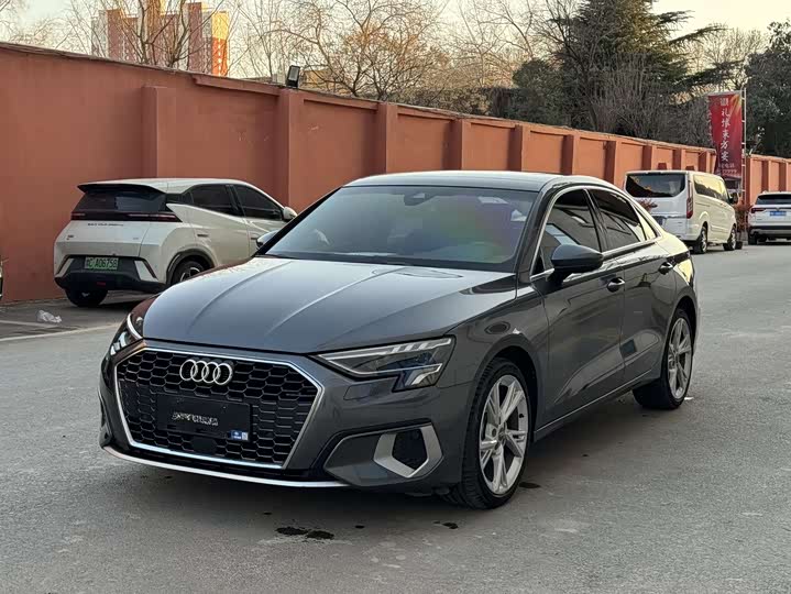 Фото 1 - Audi A3