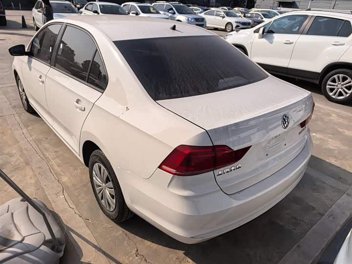 Фото 4 - Volkswagen Santana