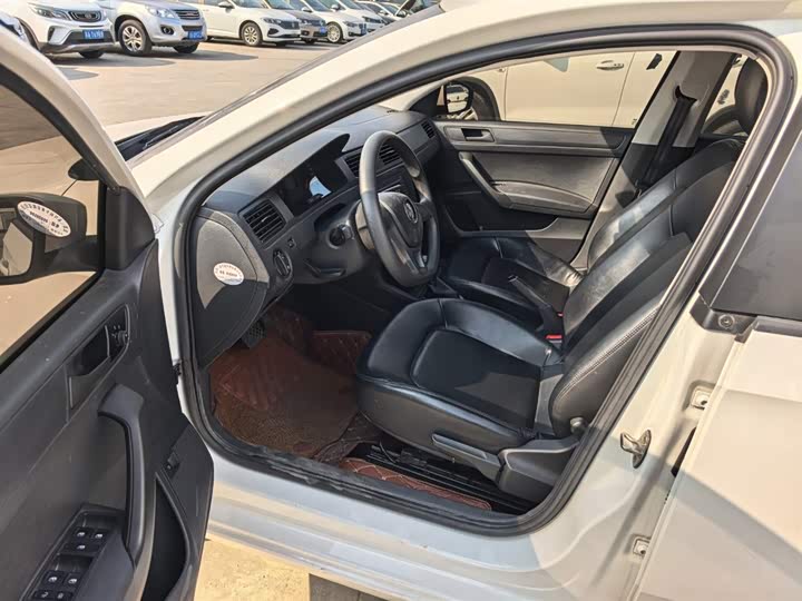 Фото 7 - Volkswagen Santana