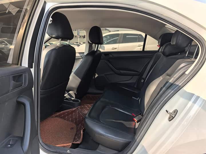 Фото 8 - Volkswagen Santana