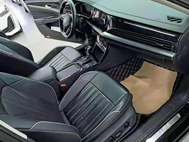 Фото 6 - Volkswagen Passat