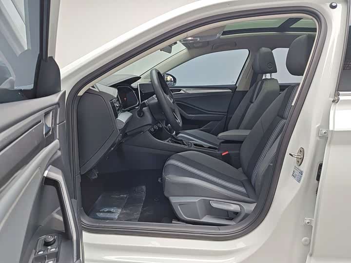 Фото 6 - Volkswagen Sagitar L