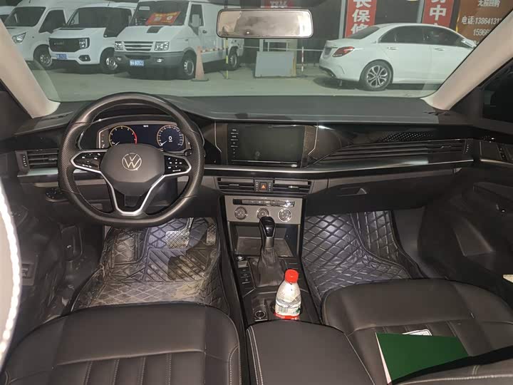 Фото 6 - Volkswagen Passat