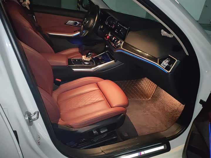 Фото 8 - BMW 3 Series