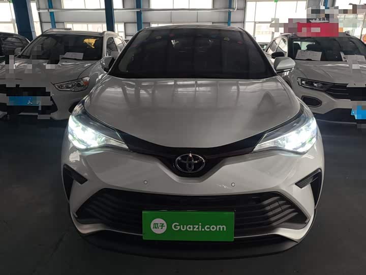 Фото 3 - Toyota Izoa