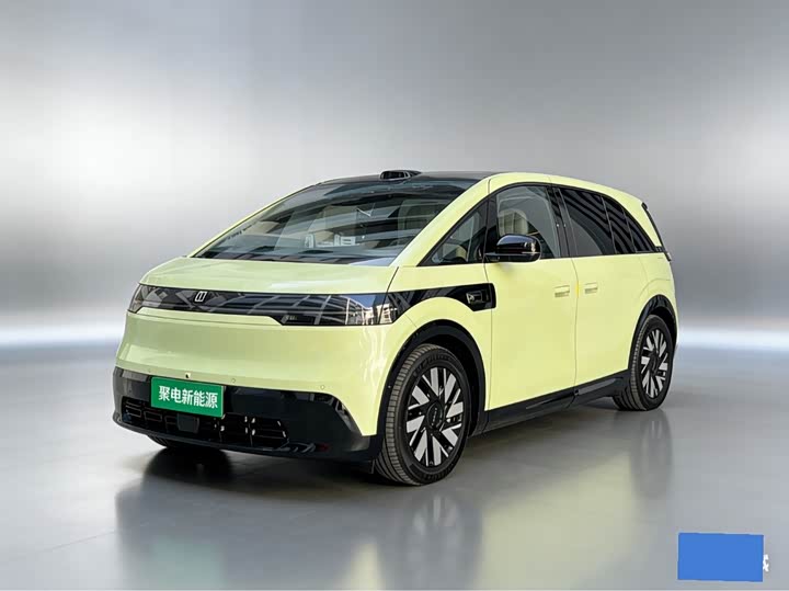 Фото 1 - Zeekr Mix