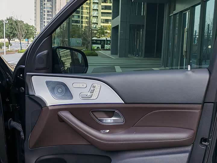 Фото 8 - Mercedes-Benz GLS-Class