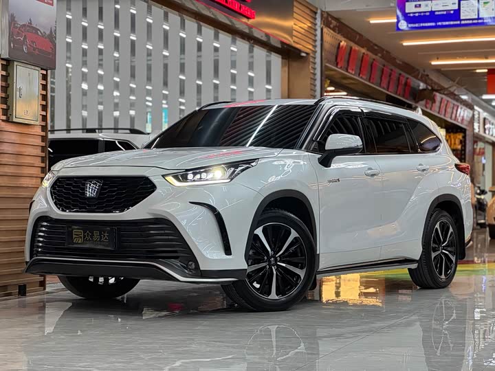 Фото 1 - Toyota Crown Kluger