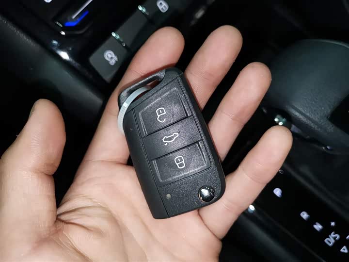 Фото 9 - Skoda Karoq