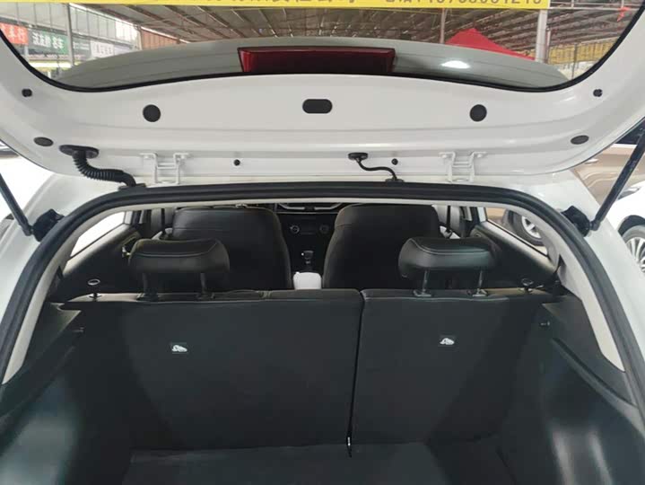 Фото 4 - Kia KX1