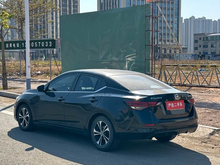 Фото 6 - Nissan Sylphy