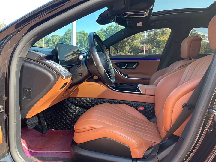 Фото 4 - Mercedes-Benz S-Class