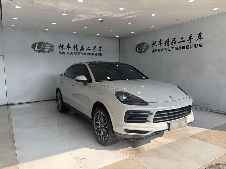 Фото 4 - Porsche Cayenne