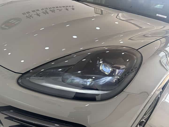 Фото 9 - Porsche Cayenne