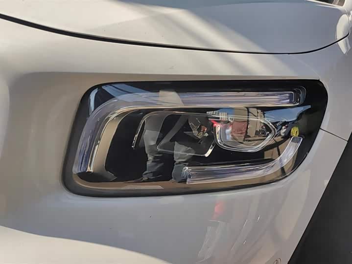 Фото 5 - Mercedes-Benz GLB-Class