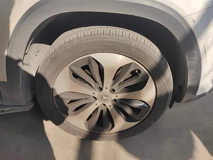 Фото 6 - Mercedes-Benz GLB-Class