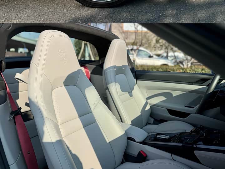 Фото 4 - Porsche 911