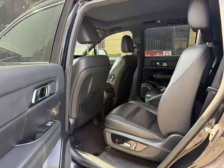 Фото 5 - LiXiang One