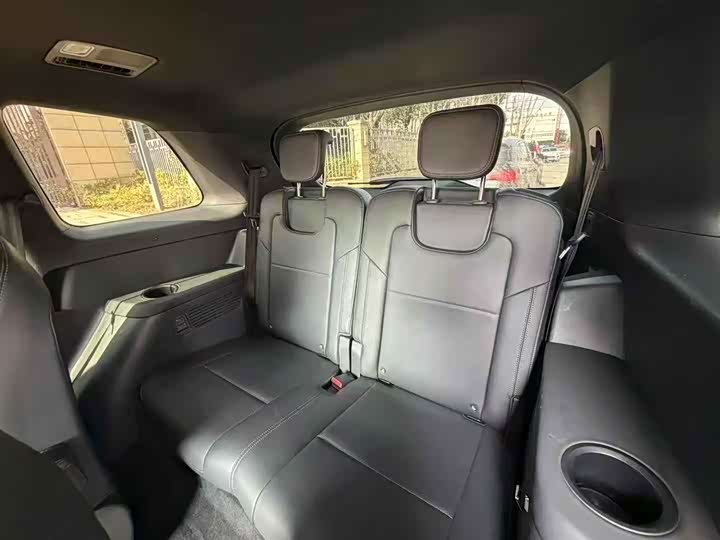 Фото 6 - LiXiang One