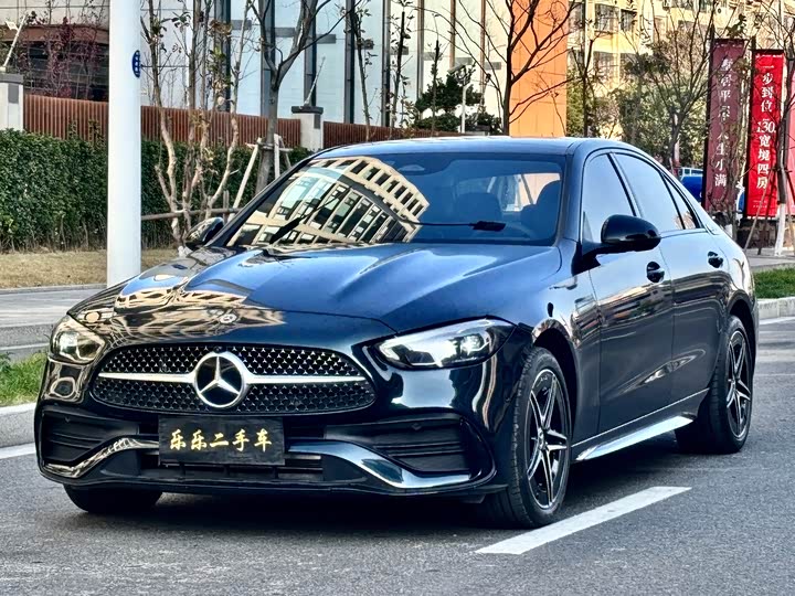 Фото 1 - Mercedes-Benz C-Class