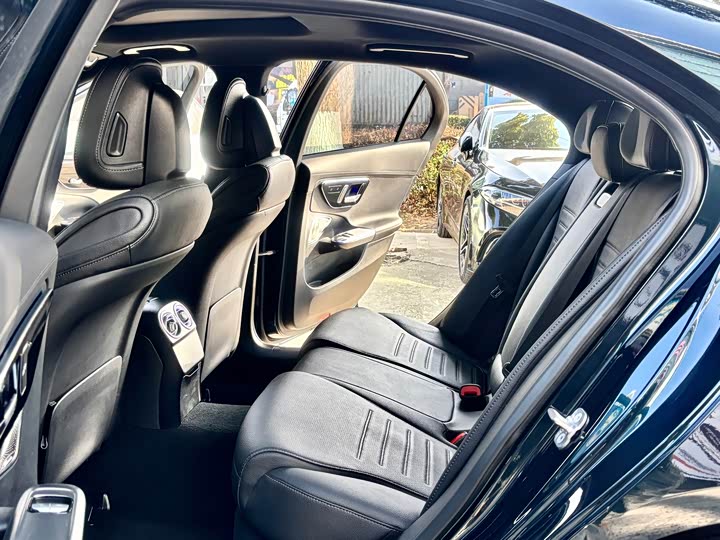 Фото 6 - Mercedes-Benz C-Class