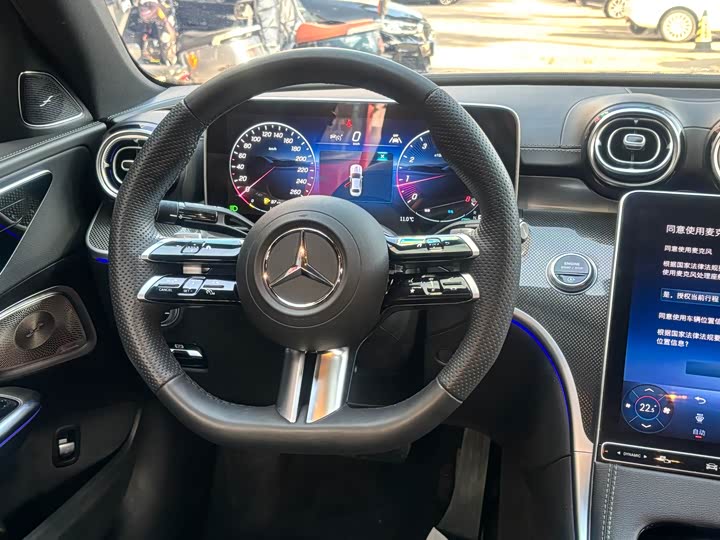 Фото 9 - Mercedes-Benz C-Class