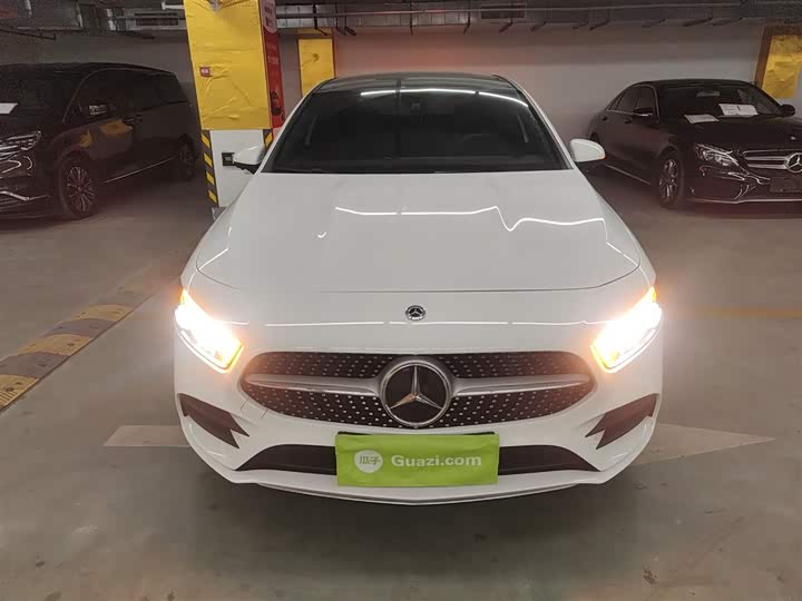 Фото 3 - Mercedes-Benz A-Class