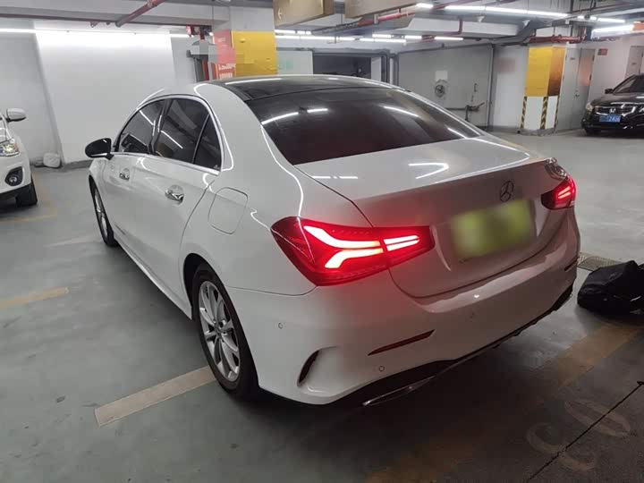 Фото 5 - Mercedes-Benz A-Class