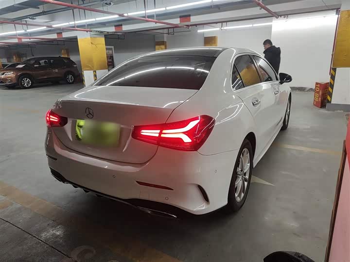 Фото 7 - Mercedes-Benz A-Class