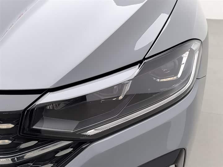 Фото 7 - Volkswagen Lavida