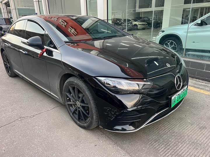 Фото 3 - Mercedes-Benz EQE