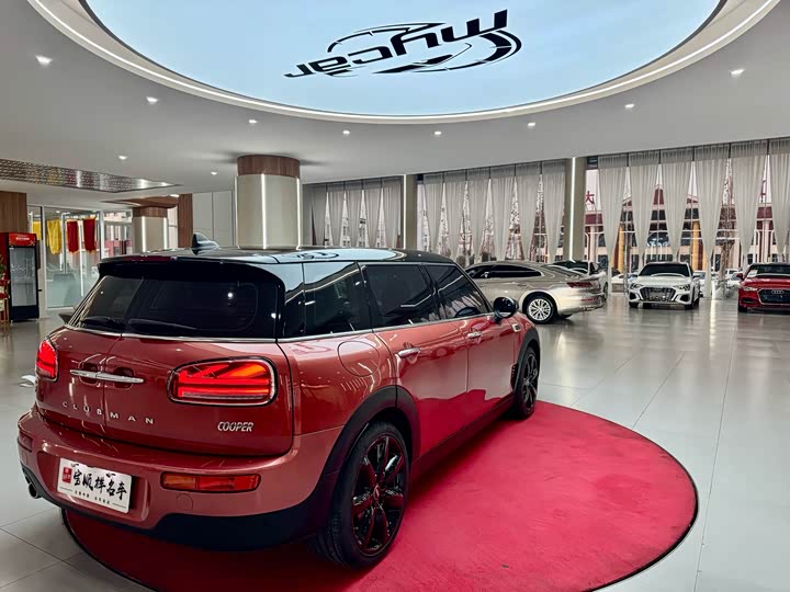 Фото 5 - Mini Clubman