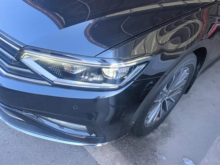 Фото 5 - Volkswagen Magotan