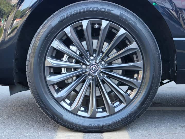 Фото 9 - Changan UNI-K